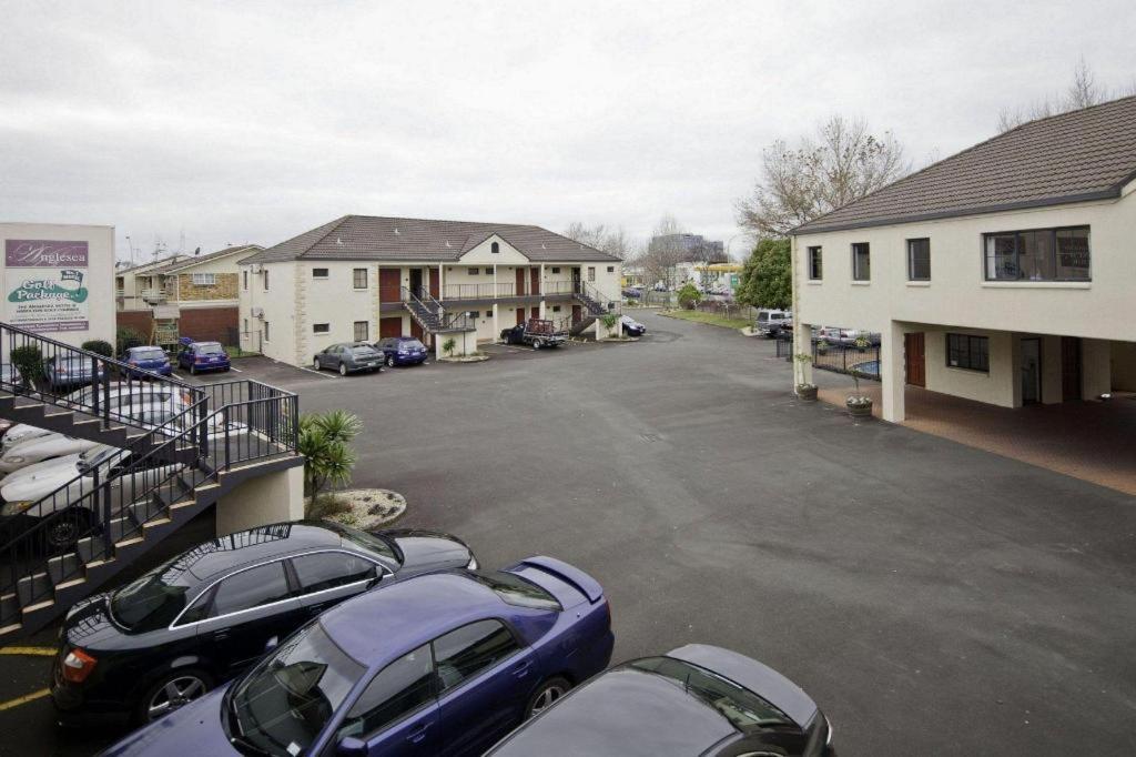 Anglesea Motel And Conference Centre Hamilton Exterior photo