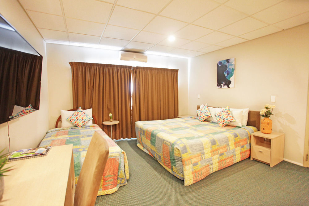 Anglesea Motel And Conference Centre Hamilton Exterior photo